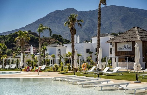 Estepona Apartamento | LAE23i- Modern apartment in Luxury urbanisation