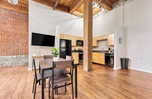 Lafayette Square Apartamento | Lafayette 305 I Spacious 1Bd I Free Parking
