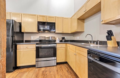 Lafayette Square Apartamento | Lafayette 305 I Spacious 1Bd I Free Parking