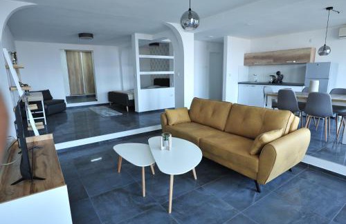 Lagadin Apartamento | Lagadin Sunset Apartment