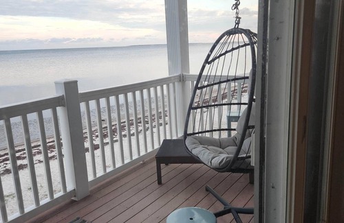 Franklin County Condominio | Lagniappe "a little something extra" on the Gulf
