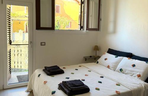 Lavena Ponte Tresa Apartamento | Lago di Lugano - Casa Cecilia