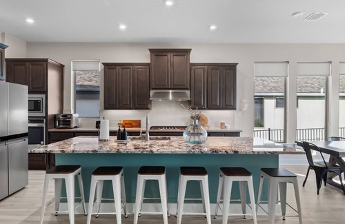 Lago Vista Casa | Lago Retreat: Pickleball + Massage Chair + Poker