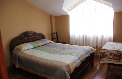 La Paz Casa | Lago Sagrado Titicaca - Casa de Campo & Agroturismo