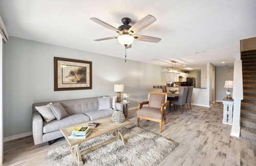 Upper Grand Lagoon Condominio | Lagoon Afternoons! 3 BR / 2 1/2 BA