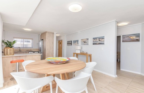Lagoon Beach Apartamento | Lagoon Beach APT 127 by HMH