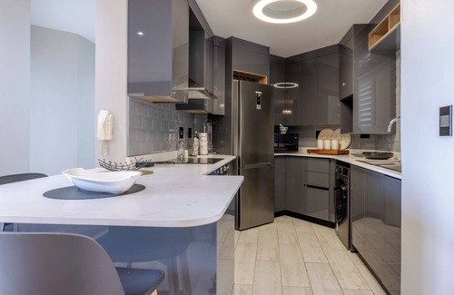 Cape Town Apartamento | Lagoon Beach Escape with Breathtaking Views