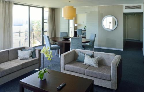 Lagoon Beach Hotel | Lagoon Beach Hotel & Spa