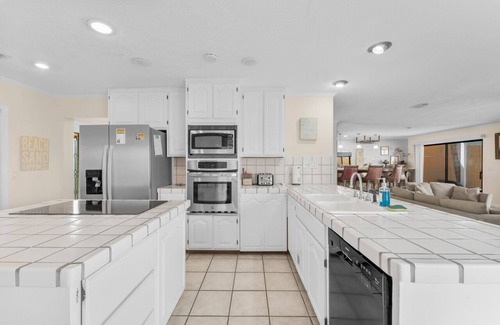 Silver Sands Casa | Lagoon Beach House: Dock, Pool, & Beach Nearby! Sleeps 11!
