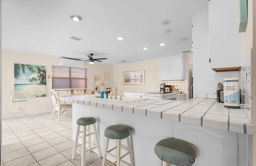 Silver Sands Casa | Lagoon Beach House: Dock, Pool, & Beach Nearby! Sleeps 11!