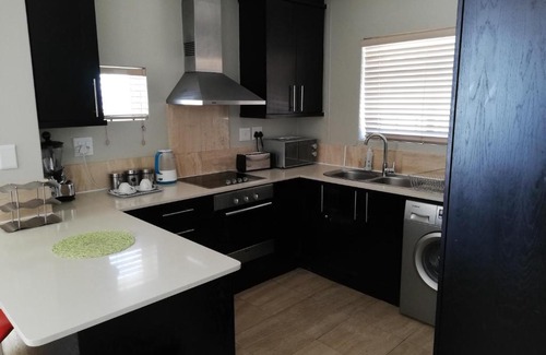 Lagoon Beach Apartamento | Lagoon Beach LB-1