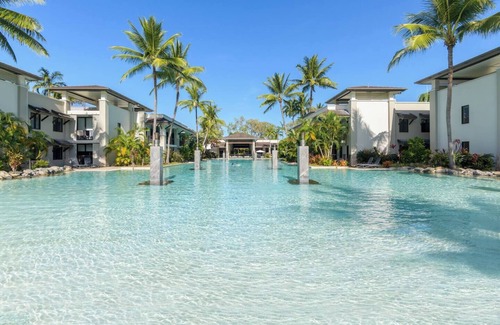 Port Douglas Apartamento | Lagoon Hideaway Swim out Nook at Temple Resort