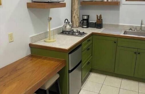 Belize City Casa | Lagoonfront 1BR Oasis Unit B – Gated, Private, 10 Min from Belize Airport & City