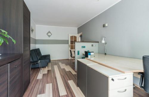 Brzezno Apartamento | Laguna Apartment - 1 km to Baltic Sea & 15 Minutes to Gdańsk Old Town