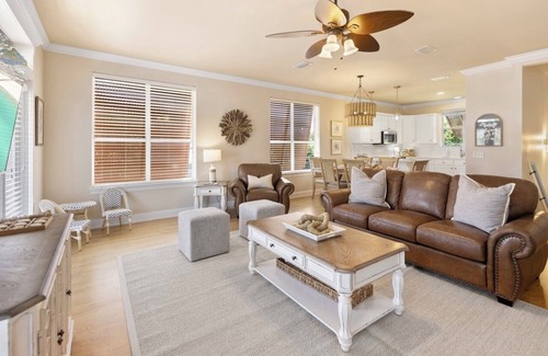 Summer Breeze Casa | Laguna Cove Pcb Beach Home 1 Block to the Beach, 1 Block to Mcguires! 5 Bedroom