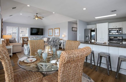 Pointe San Luis Casa | Lagunita! Easy Beach Access & Water Views!