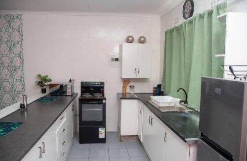 Maun Apartamento | Laha Apartment 3