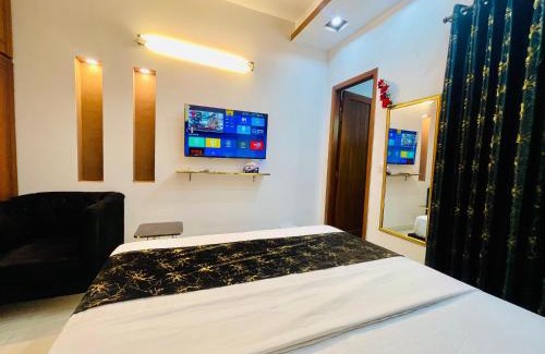 Lahore Casa | Lahore Guest House 4'9