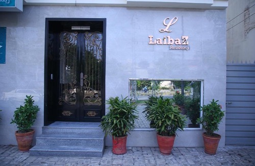 Lahore Apartamento | Laibaz Residency