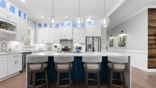 Mount Mourne Casa | Laid Back Lake Life by AvantStay Waterfront View
