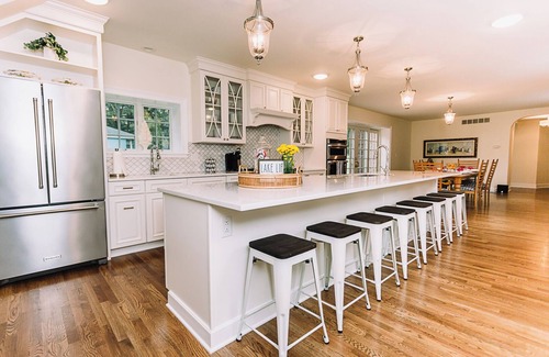 Long Beach Casa | Laid Back Luxury Highly Coveted LongBeach 1/2 Block to Beach 6BR 6 Ensuite Bath