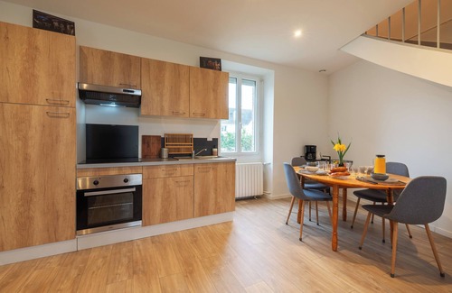 Laval Casa | Lakaz - Maison - Jardin - Wifi