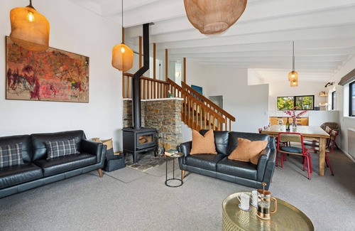 Queenstown City Centre Cabaña | Central Southern Lakes - Queenstown Holiday Home