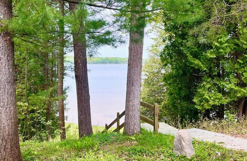 Lake Ann Casa | Lake Ann Lakehouse