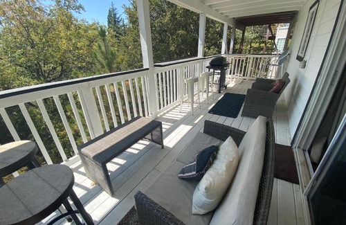 Lake Arrowhead Apartamento | Lake Arrowhead Lakeview Cozy Cottage
