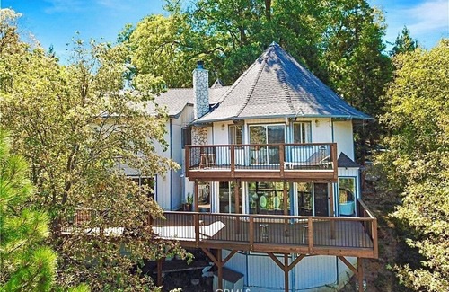 Lake Arrowhead Casa | Lake Arrowhead's Best Panoramic Lake View Estate!