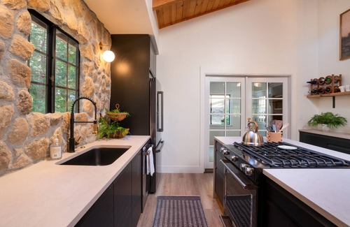 Lake Arrowhead Cabina | Lake Arrowhead Skyforest Chalet -Newly Remodeled