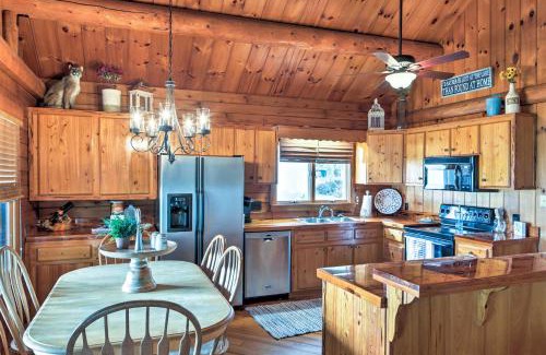 Pomona Park Casa | Lake Broward Cabin with Private Boat Launch and Dock!