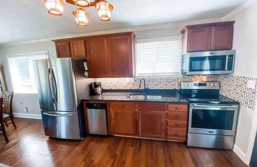 Wyoming Casa | Lake cabin with stunning lake views, nature, wildlife and hot tub
