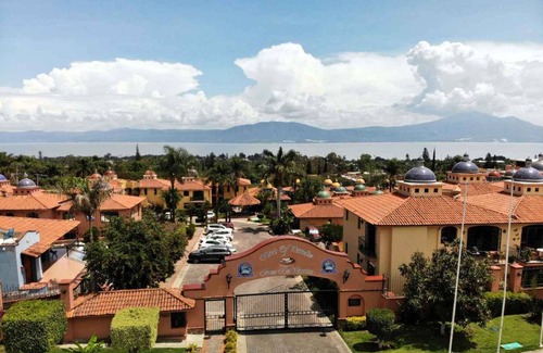 Ajijic Condominio | Lake Chapala Birds Of Paradise Condo's