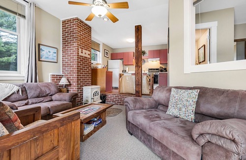 Bryant Pond Condominio | Lake Christopher Condominium