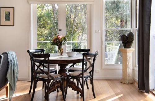 Daylesford Casa | Lake Como Villa - Lake Daylesford on your doorstep