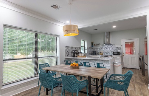 Willis Casa | Lake Conroe Sunset House- 3 bed 3.5 bath