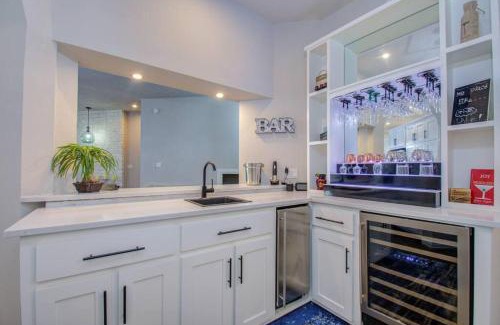 April Sound Casa | Lake Conroe Waterfront Paradise -Weekly Discounts!