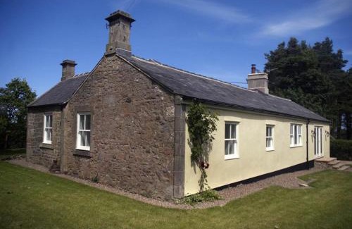 Belford Casa | Lake Cottage , Middleton Hall Estate