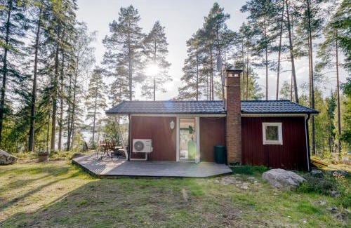Asenhoga Cabina | Lake cottage near Isaberg