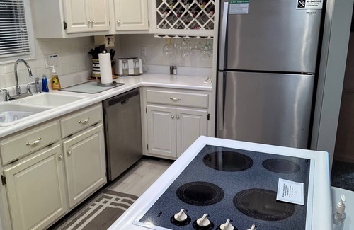 Bronston Condominio | Lake Cumberland Cozy 1 Bedroom 7-3 Woodson Bend Resort Condo Bronston Ky
