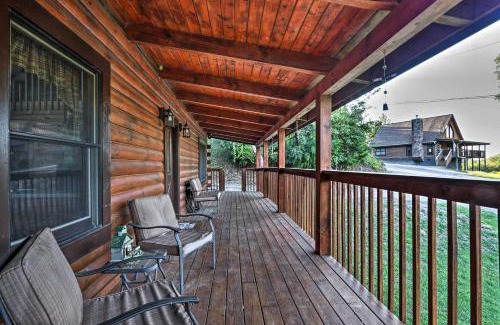 Sevierville Casa | Lake Douglas Cabin with Community Boat Launch!