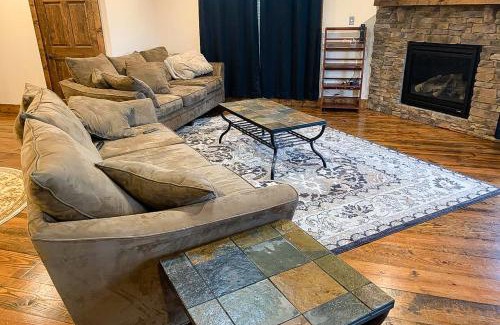 Andersonville Casa | Lake Dreams