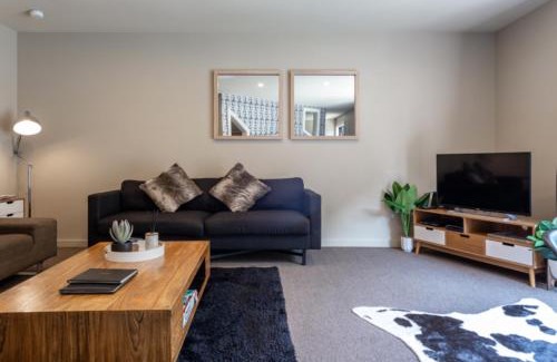 Sunshine Bay Casa | Lake Escape