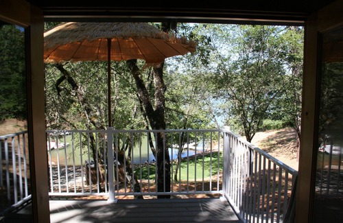 Meadow Vista Casa | Bungalow frente al lago - Escapada de parejas