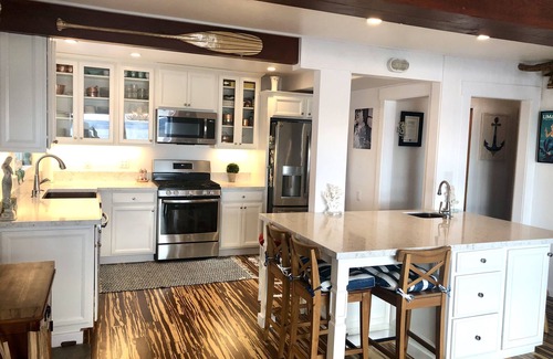Tahoe City Chalet De Esquí | Lake front chalet-incredible view, sleeps 12!