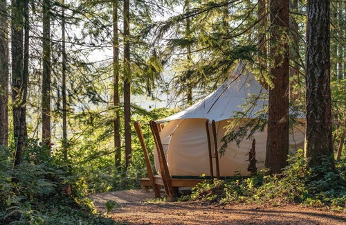 Black Creek Alquiler De RV | Lake Front Farm Glamping & Sauna Experience