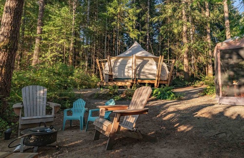 Black Creek Alquiler De RV | Lake Front Farm Glamping & Sauna Experience