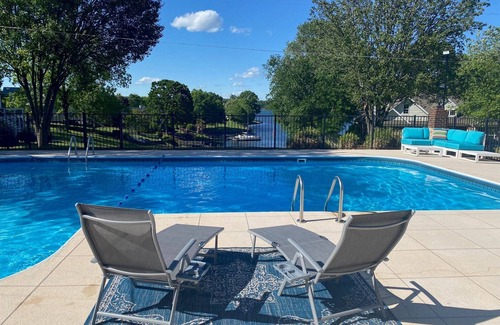 Lake Norman of Catawba Casa | Lake Front Home w/Dock, Kayaks, Private Pool - 4BR/3B Stunning Views, Sleeps 13!