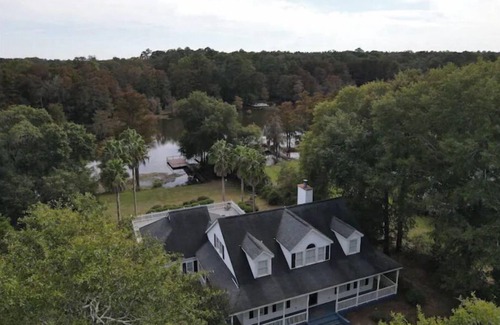 Cordele Casa | Lake Front Home with Pool! Jet Ski rental available!!